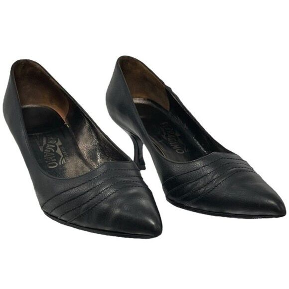 Vintage Salvatore Ferragamo Pointed Toe Kitten Heels - Picture 8 of 12